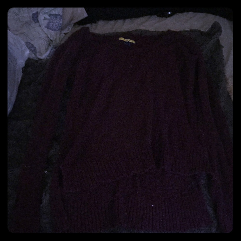 Maroon sweater